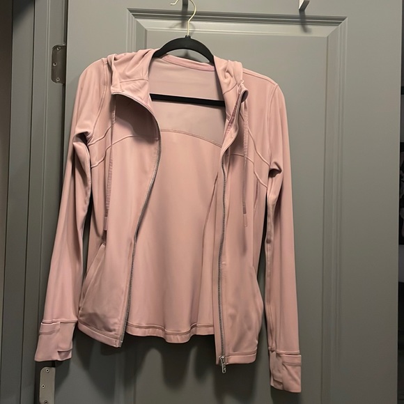 Lululemon define - Picture 1 of 5